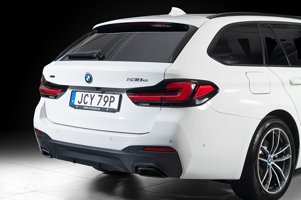BMW 530e 2023 - miniatyr 6