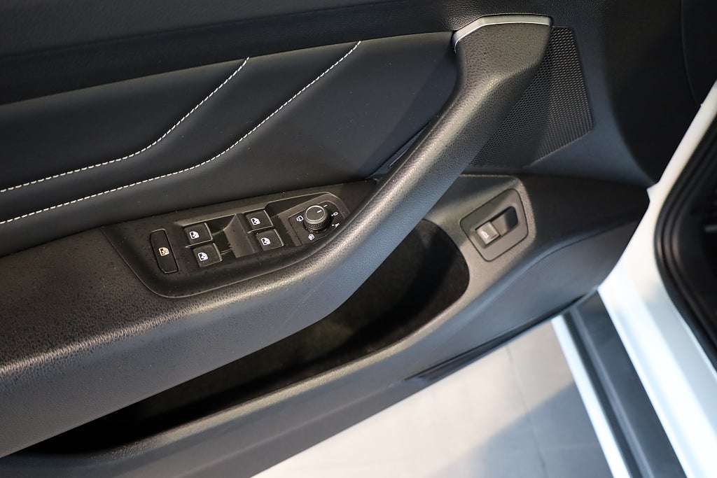Volkswagen Passat Alltrack 2,0 TDI 190hk SCR 4Motion DSG | Värmare | Drag | 2020