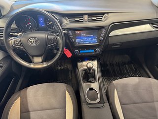 Toyota Avensis Kombi 1.8 147hk Active Drag/Kamera/MoK/S&V
