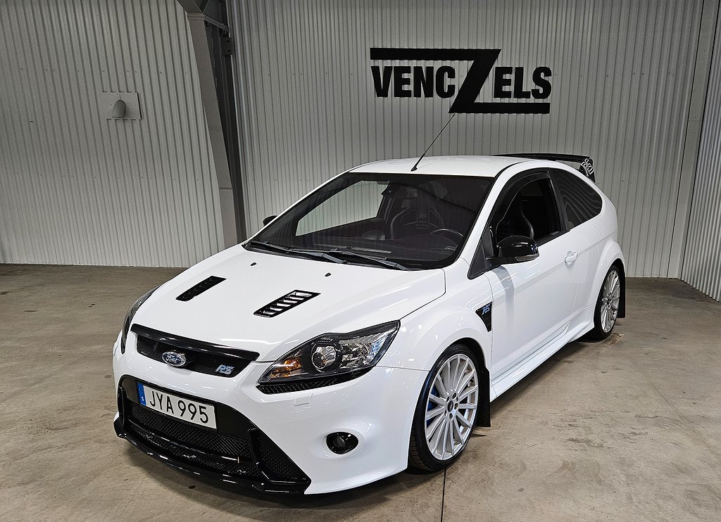 Ford Focus RS 305 hk Mycket fin