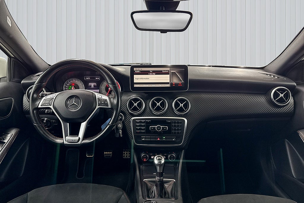 Mercedes-Benz A 2015