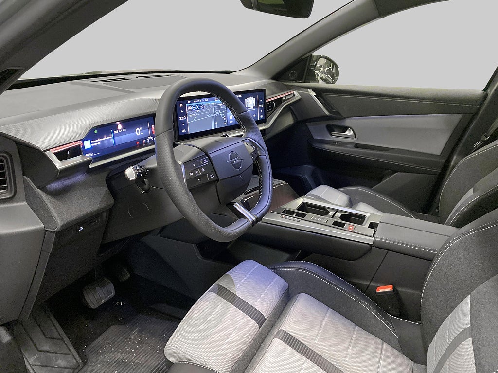 Opel Grandland GS Hybrid 145HK 1.2 (Focal ljudanläggning) (dragkrok) – bild 8