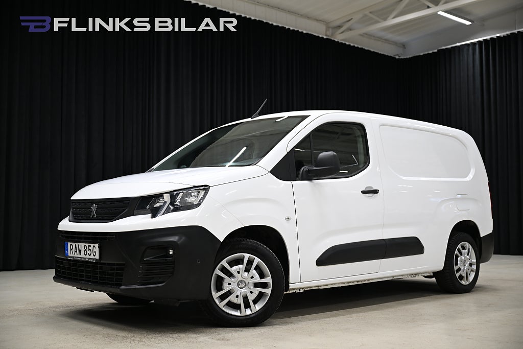 Peugeot Partner 1.5 102HK L2|V-Inredd|Drag|Värmare|EnÄgare|PDC|Leasbar