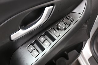 Halvkombi Hyundai i30 6 av 23