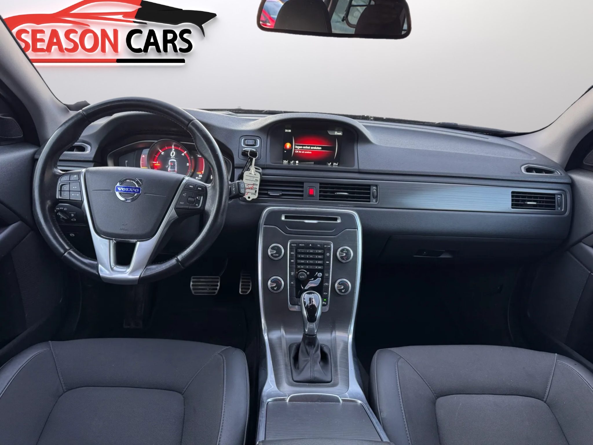 Volvo XC70 2016, photo 7/43