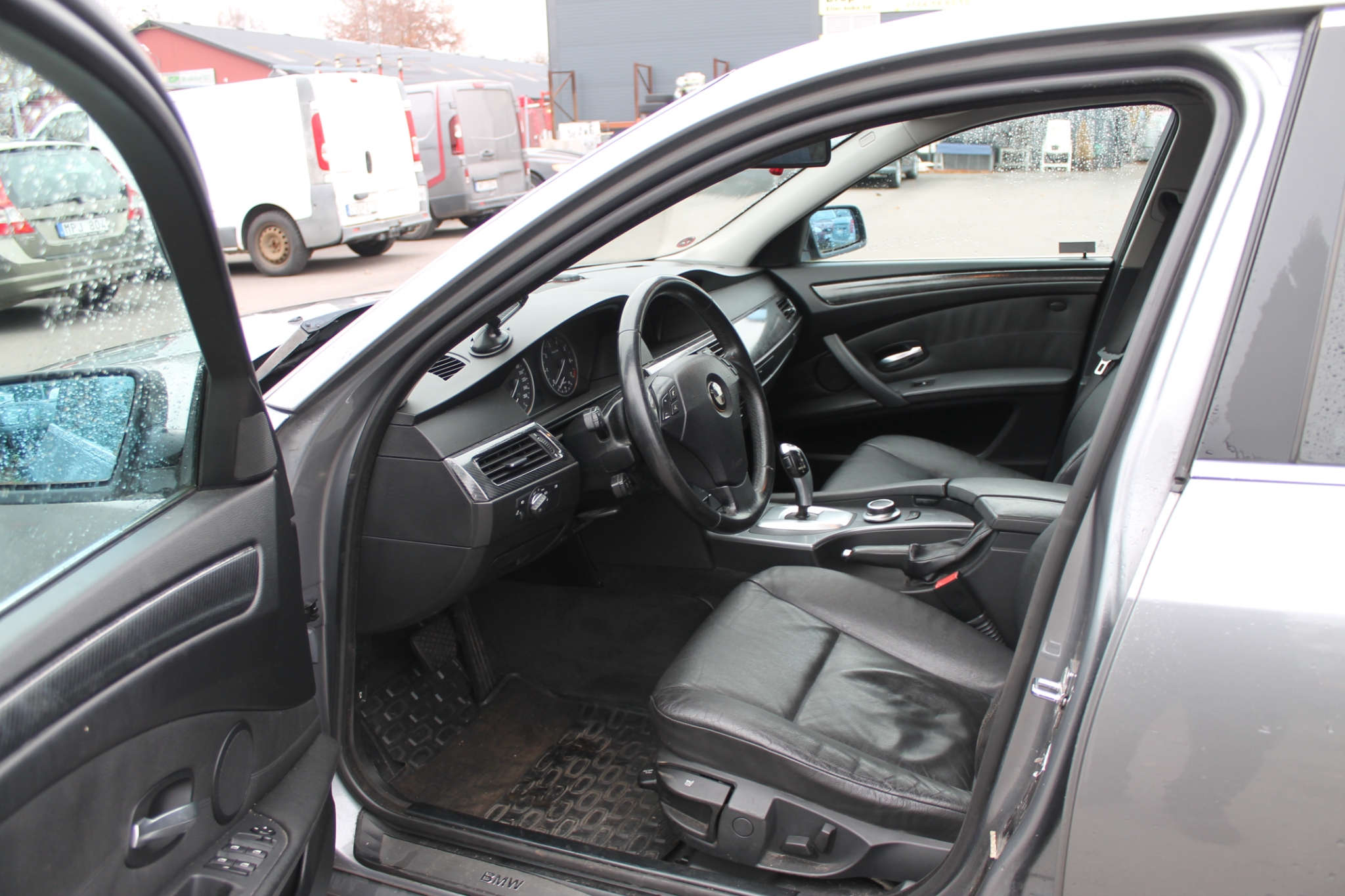 BMW 523 i Sedan Euro 4 2007, bild 7/34