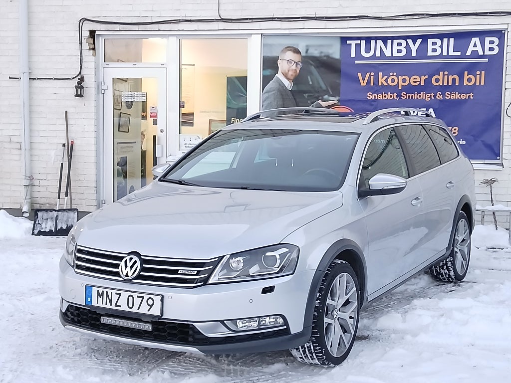 Volkswagen Passat Alltrack 2.0 TDI Auto 4-M/D-Värm/Drag/Pano