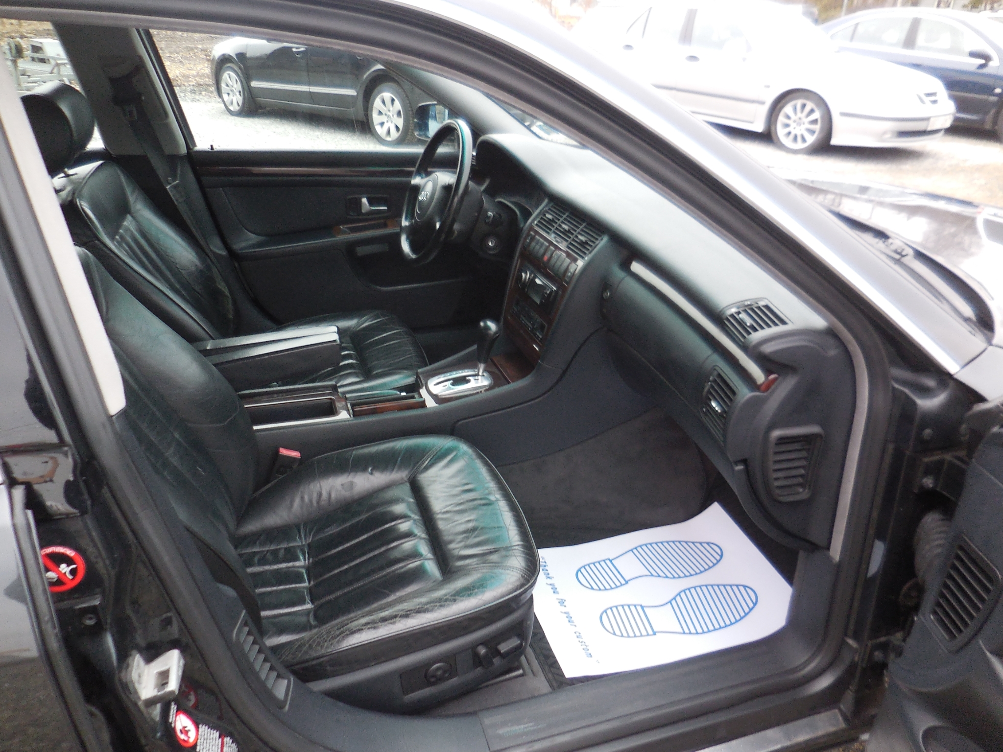 Audi A8 2.8 V6 Automat 193hk 1998, bild 4/34