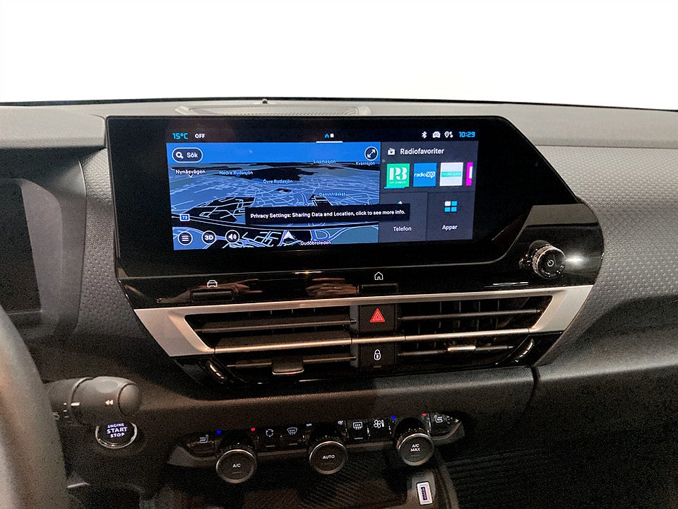 Bild på Citroen C4 Max Hybrid 145hk Aut BACKSENSORER CARPLAY