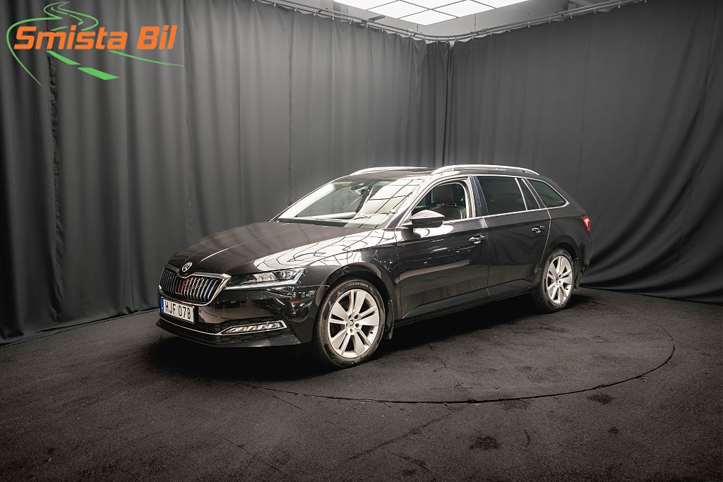 Skoda Superb TSI BUSINESS STYLE PANO B-VÄRM DRAG KAMERA CANTON