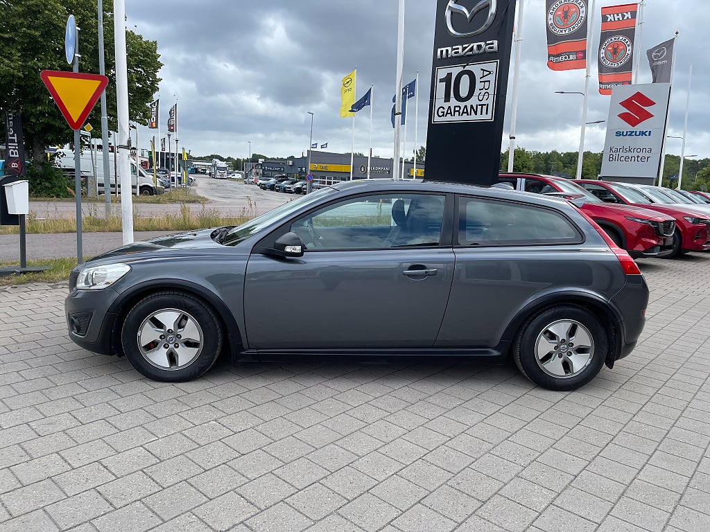 Volvo C30 1.6D DRIVe Momentum 109 hk Dragkrok