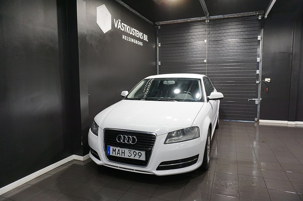 Audi A3 Sportback 1.6 TDI Attraction, Comfort, Ny Bes, Ny Serv105hk