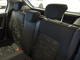 Halvkombi Opel Corsa 16 av 20
