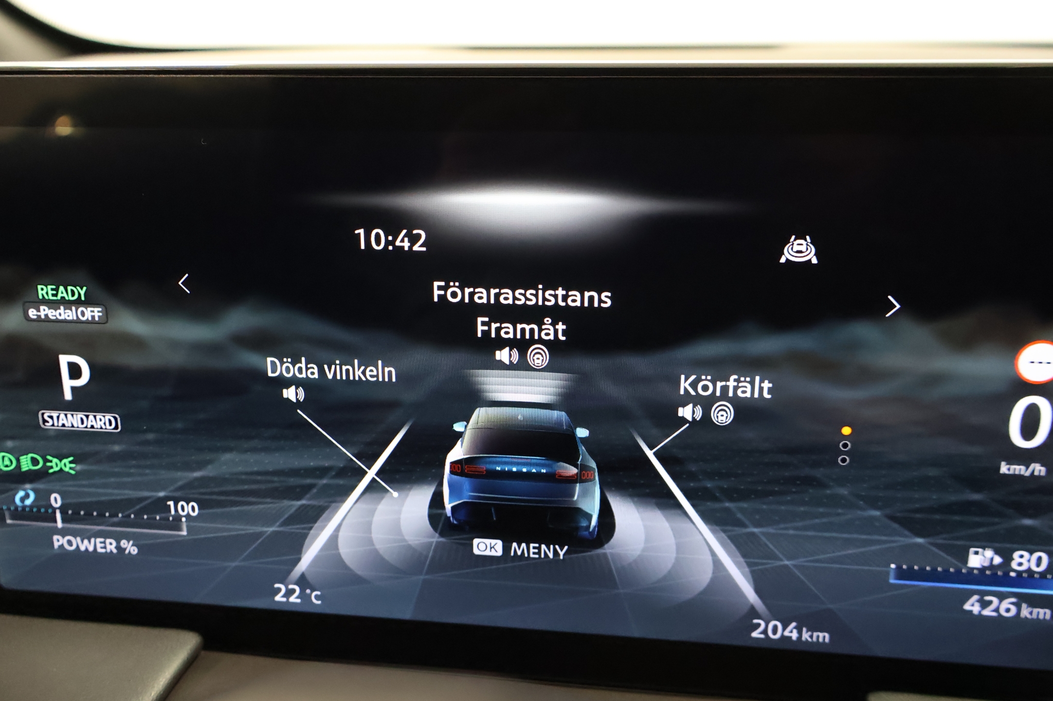Nissan Leaf 75.1 kWh, 218hk, Engage 2026, bild 6/55