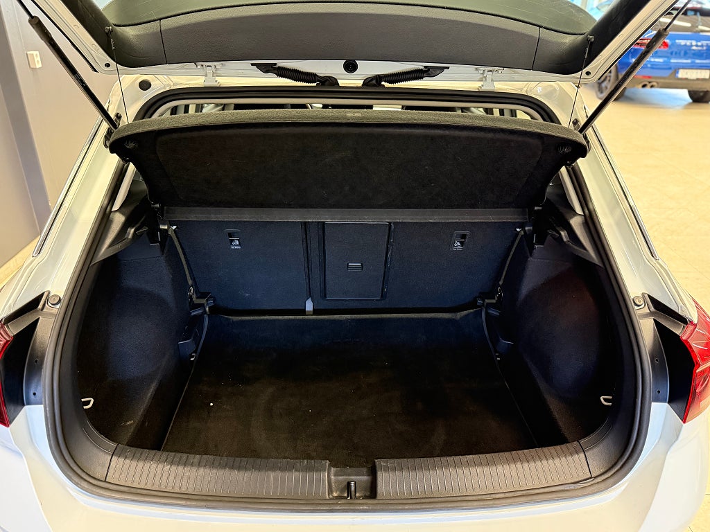 Volkswagen T-Roc 1.5 TSI DSG/4.99%/Digital-Cockpit/Adptiv Farthållare