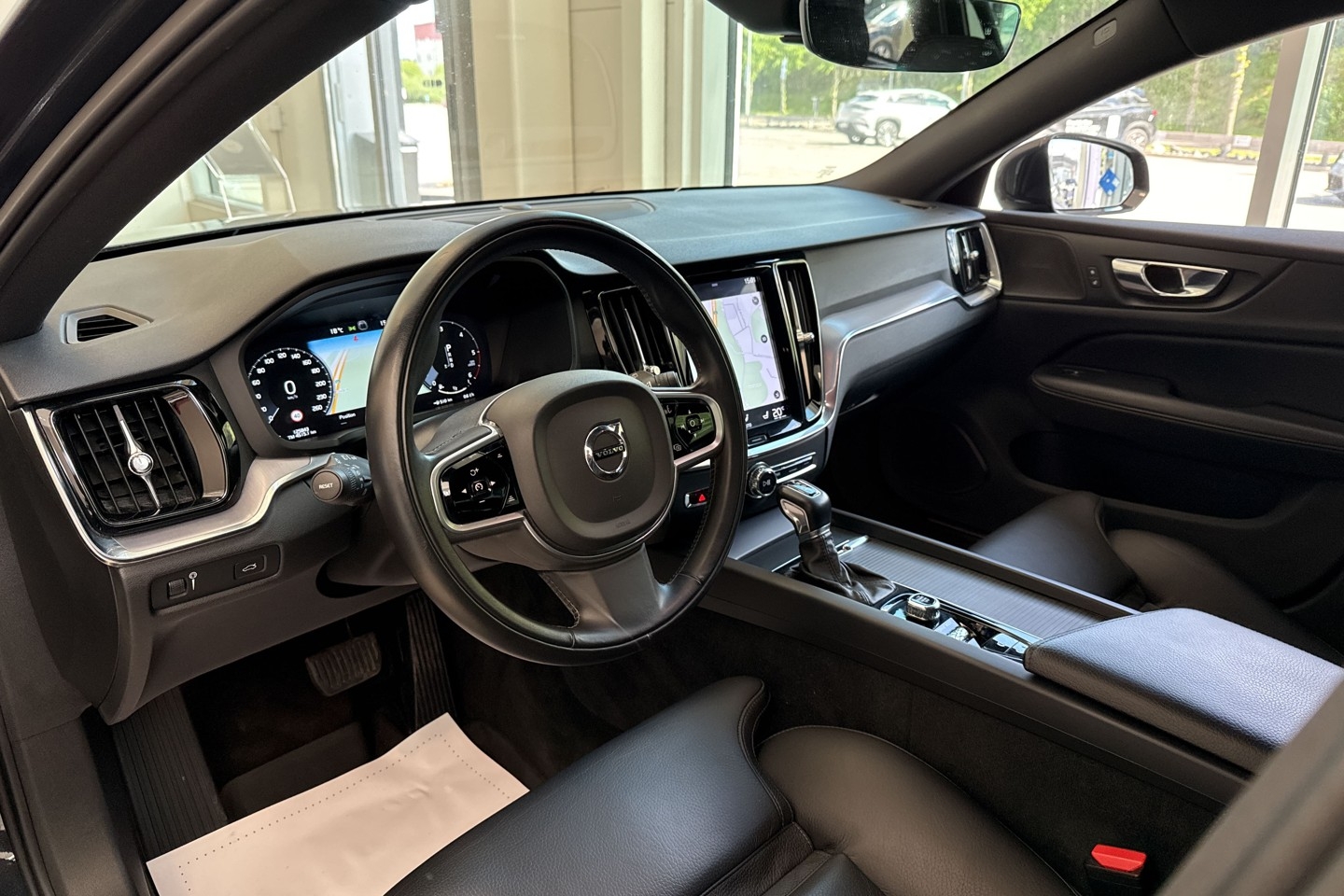 Volvo V60 Cross Country D4 AWD Läder 2019, bild 5/53