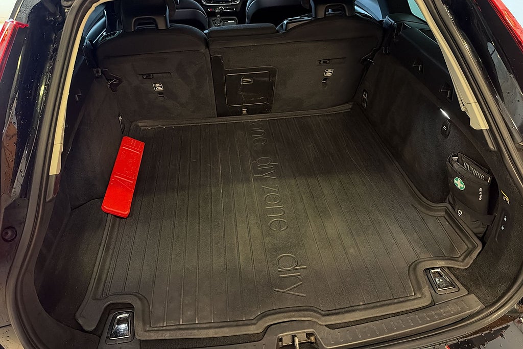 Volvo V90 Cross Country D4 AWD Geartronic Business Drag Värmare sov Hjul  miniatyr 17