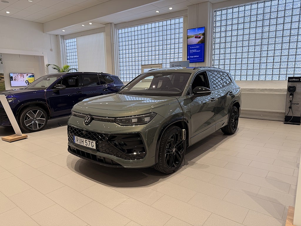 Volkswagen Tayron R-LINE EHYBRID 272 HK DSG6