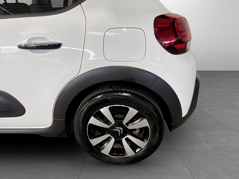 Bild på Citroën C3 Shine 1.2 PT 110hk Aut CARPLAY FARTHÅLLARE