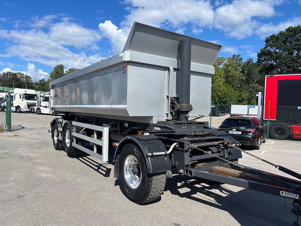 Övriga Roadex 3 Axlad tippvagn,