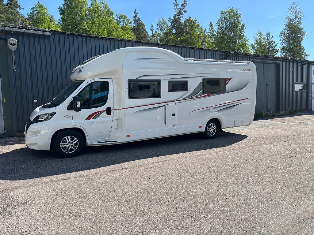 Kabe TM X 780 LT Låga Långbäddar  /Cykelställ / 2400 mil /Dropdown sä
