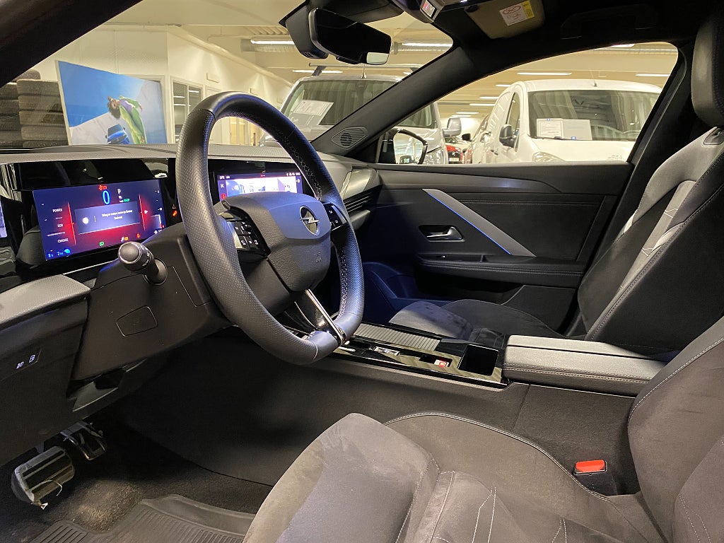 Bild på Opel Astra ULTIMATE Plug-In Hybrid PHEV 180hk