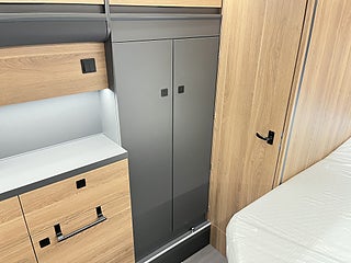 Husbil-halvintegrerad Affinity ONE by K A B E 20 av 28