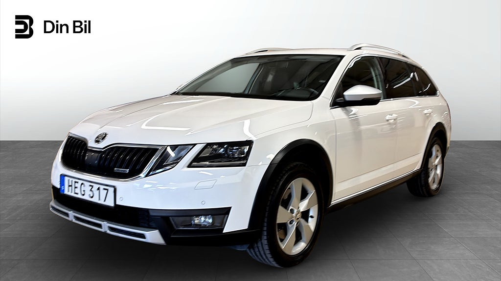 Skoda Octavia Combi Scout TSI180 DSG 4x4 P-värmare/Drag/Premium