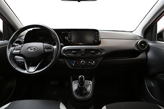 Halvkombi Hyundai i10 16 av 21