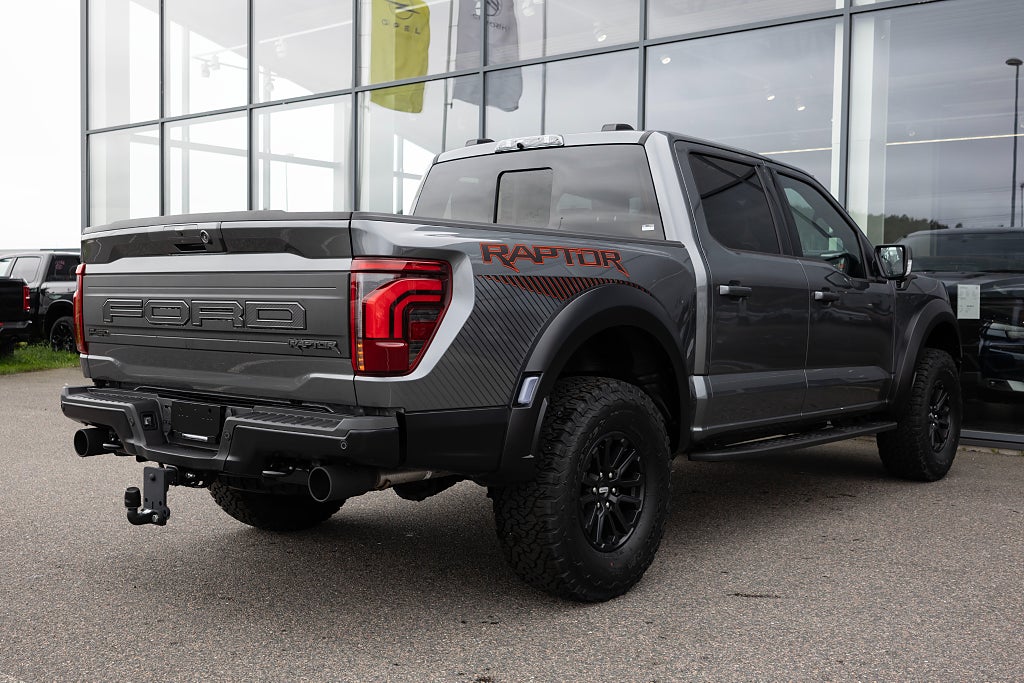 Ford F-150 NYA RAPTOR 2026 / FOX RACING SHOX / OMG LEVERANS