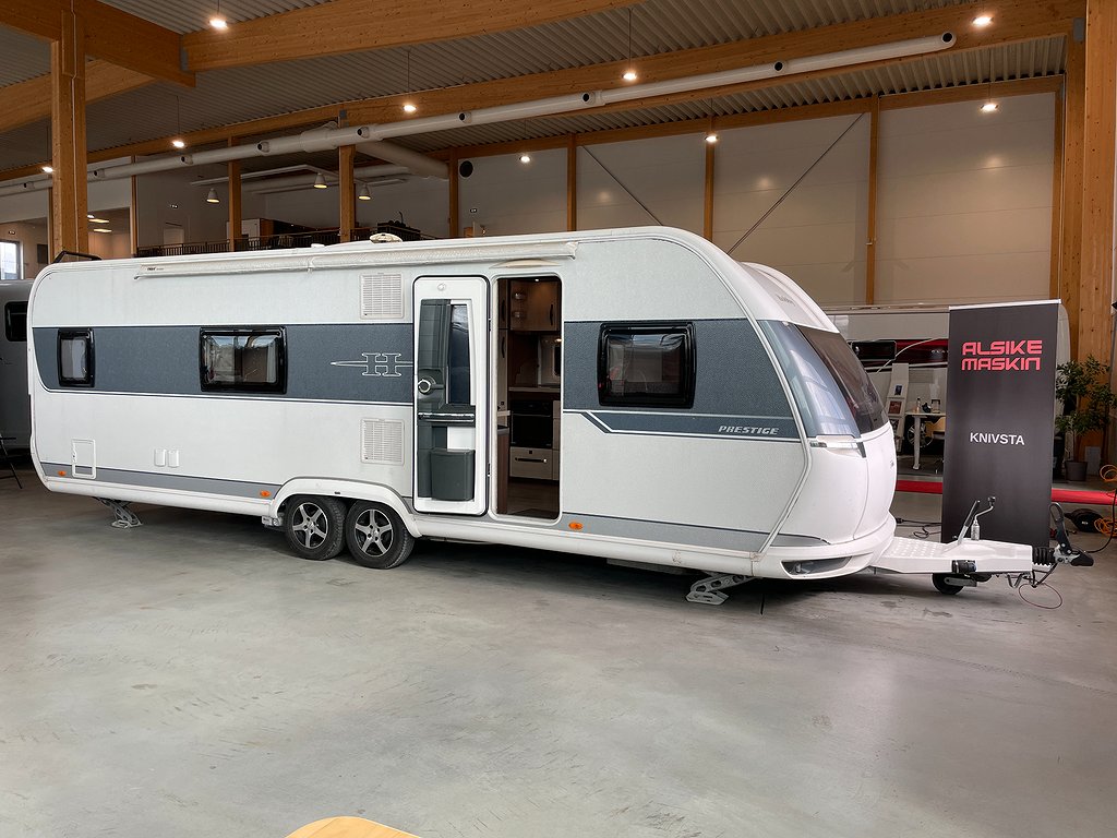 720 Prestige KFU - Hobby 720 Prestige KFU /ALDE/Förtält/Mover/AC/Solcell/Barnkammare