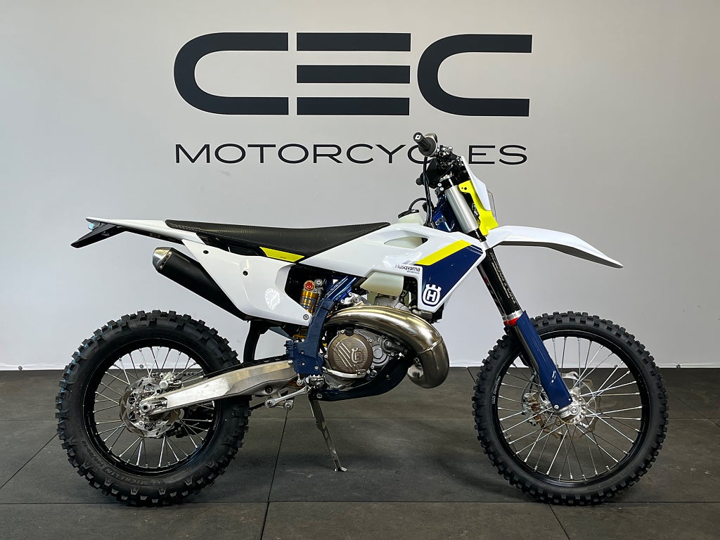 Husqvarna TE 300 *Endast 10 timmar, Försäljningsuppdrag* 