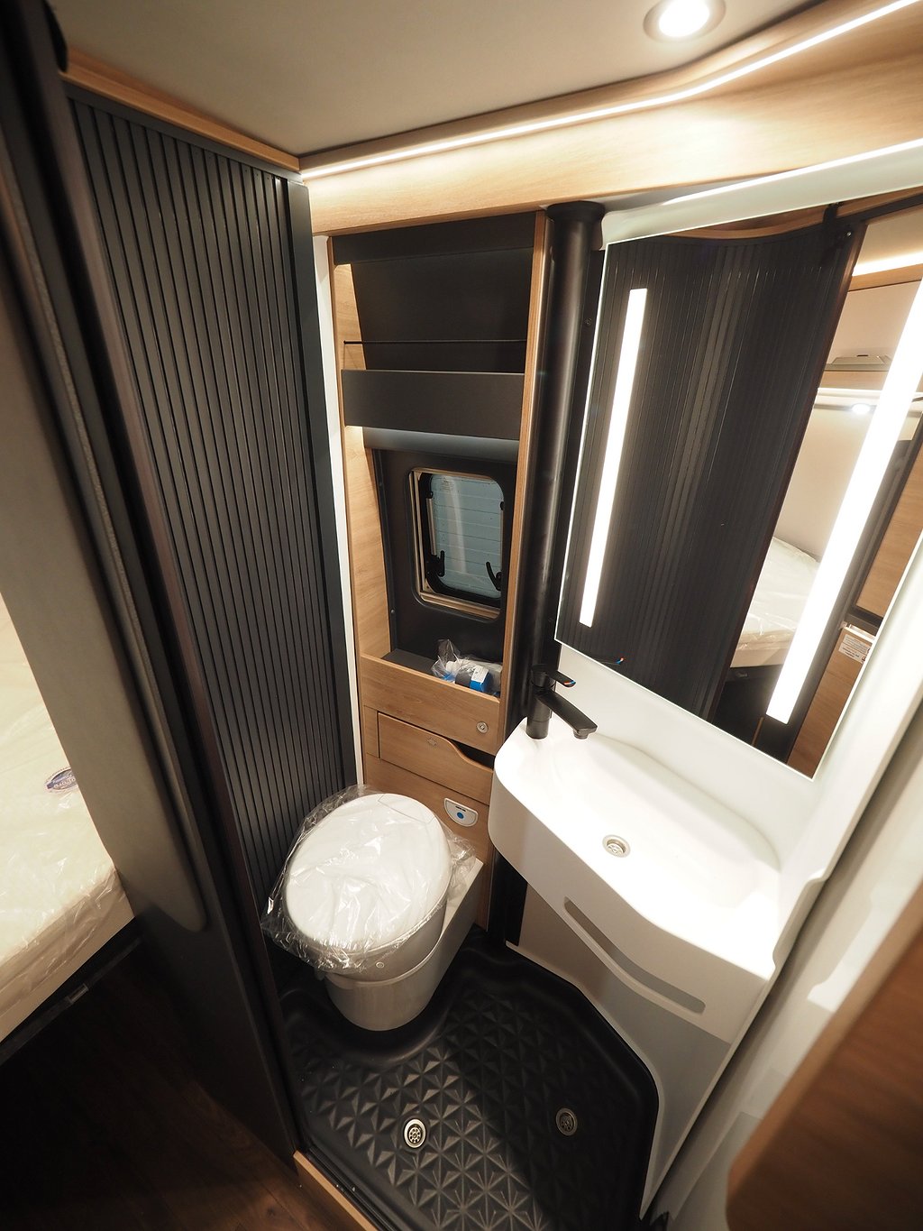 Knaus BoxLife 600 MQ Platinum Selection Markis 3.500kg 2026