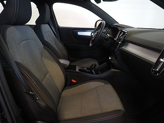 SUV Volvo XC40 10 av 21