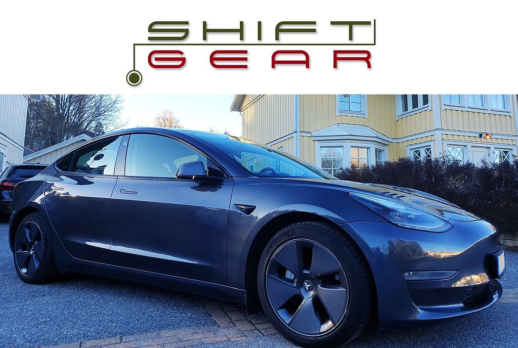 Tesla Model 3 Long Range AWD MOMS Rattvärme AP 1äg WLTP 614