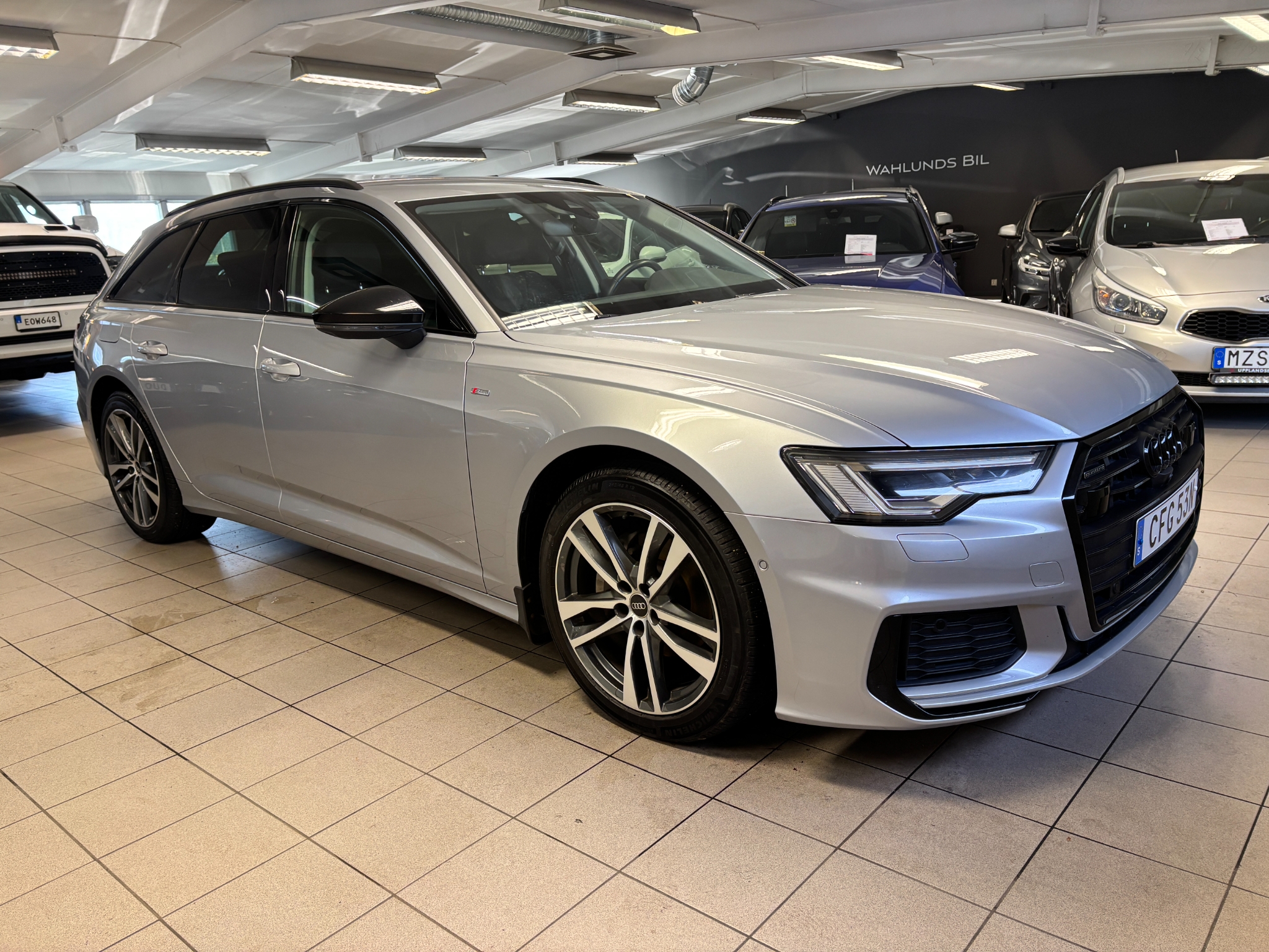 Audi A6 2022, bild 2/10