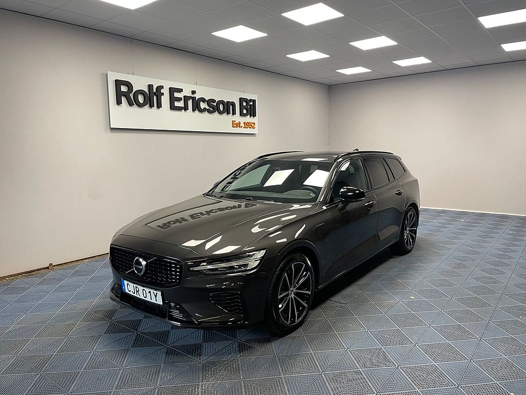 Volvo V60 T6 Plus Dark Edition