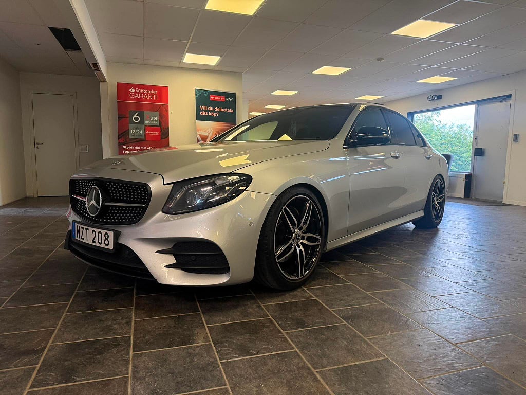 Mercedes-Benz E 220 d 9G-Tronic AMG| Pano | Widescreen