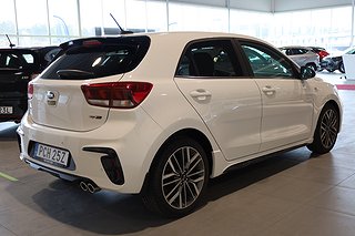 Halvkombi Kia Rio 5 av 15