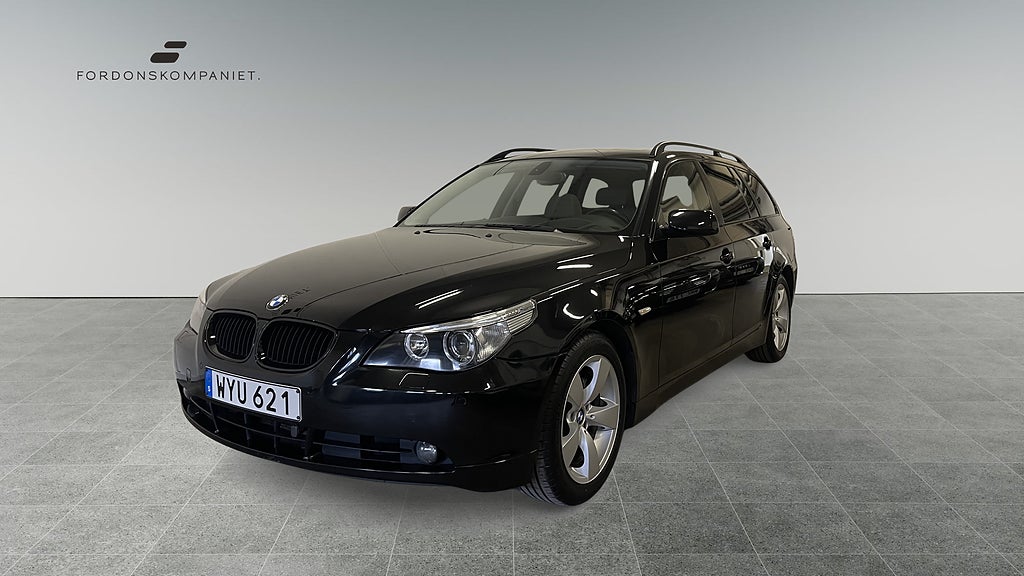 BMW 525 i Touring Automatisk Panorama HuD Dragkrok Välutrust