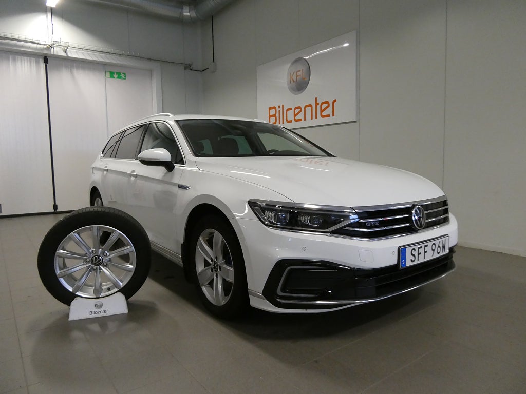 Volkswagen Passat GTE 1.4 TSI *JANUARIREA* Drag-Värmare-Kamera-SoV