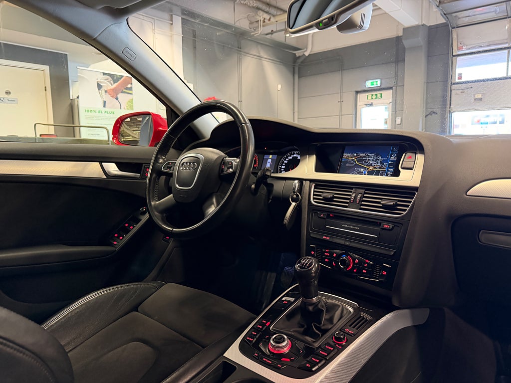 Audi A4 2010 - miniatyr 22