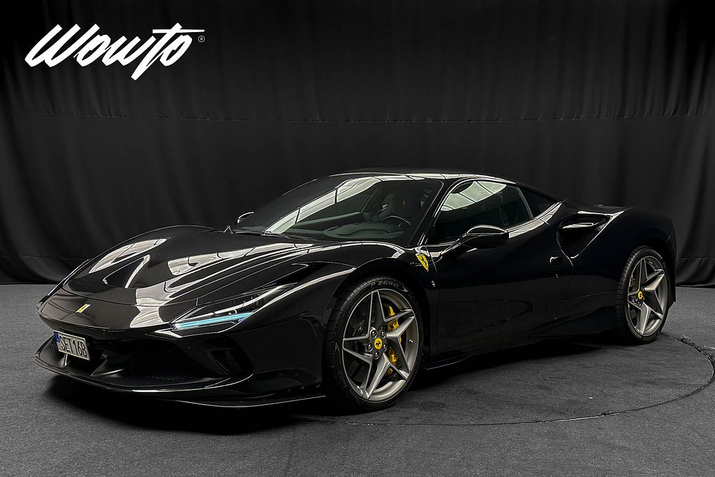 Ferrari F8 Tributo V8 F1 DCT 720HK / Sv-Såld / Se Spec