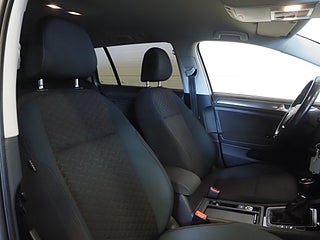 Kombi Volkswagen Golf 10 av 23