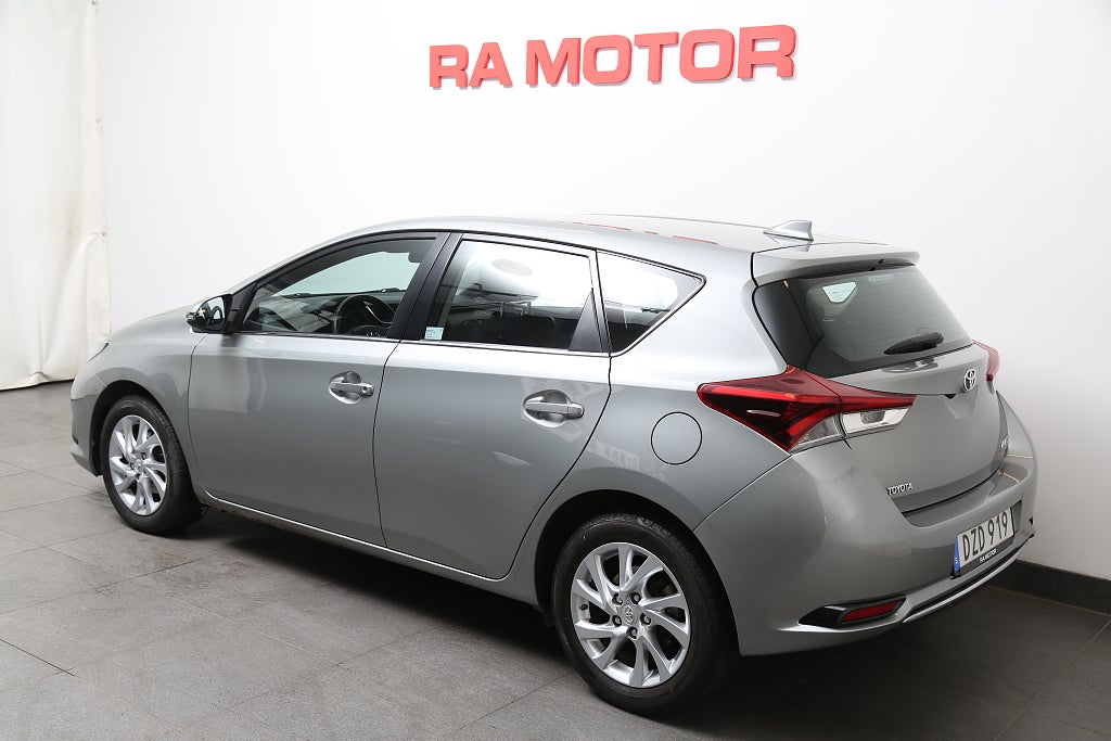 Toyota Auris 1,2 Turbo Active 5D Kamera Motorvärmare 2016