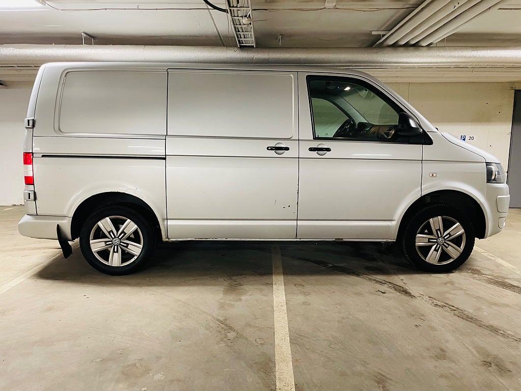 Volkswagen Transporter 2015 - miniatyr 7