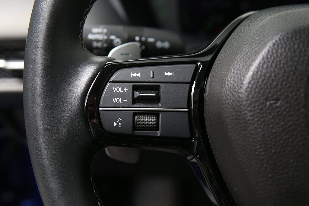 Honda ZR-V ADVANCE FULLHYBRID +LED-RAMP +5År Service&Garanti 2024