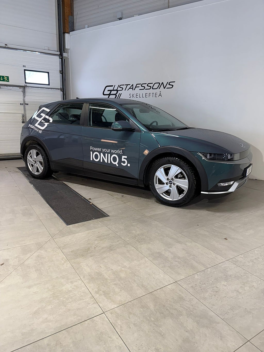 Hyundai IONIQ 5 77.4 kWh RWD Essential - extra utrustning