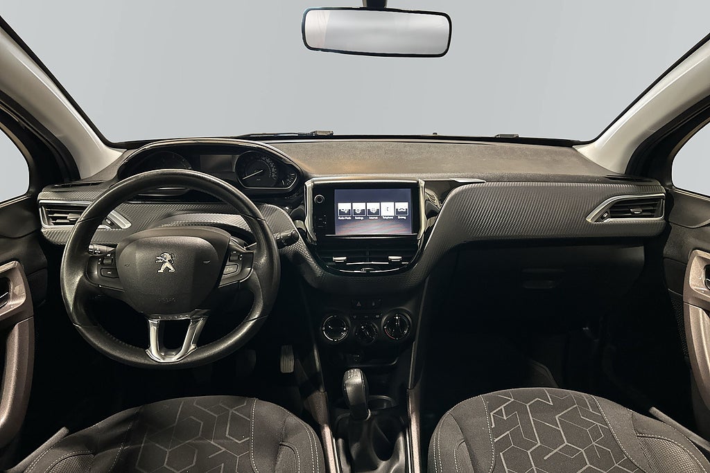 Peugeot 2008 1.6 BlueHDi Motorvärmare Ledramp