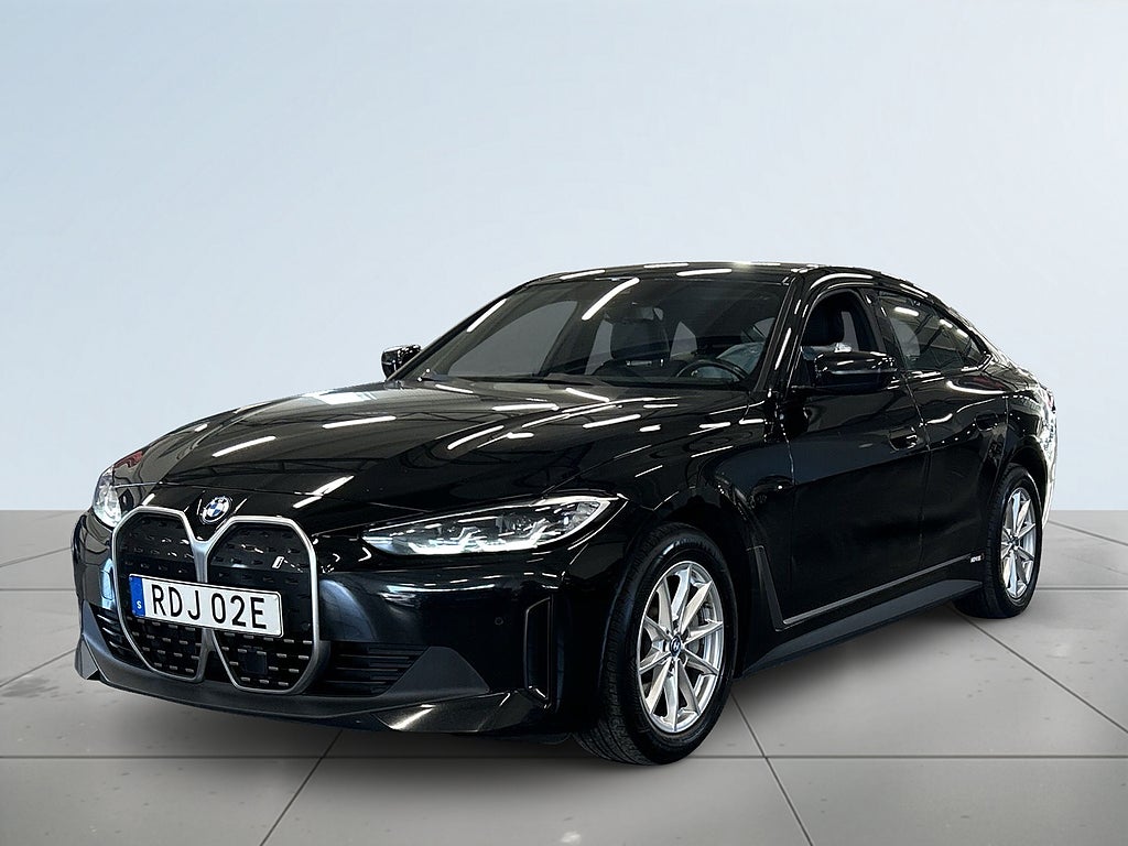 BMW i4